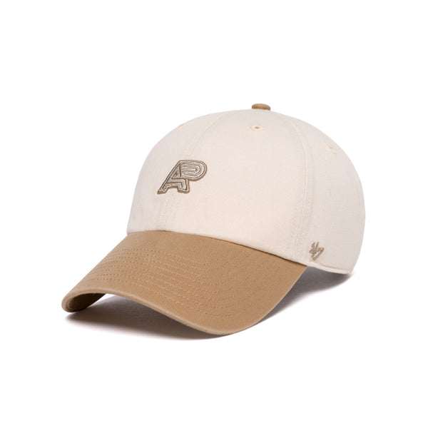AP x ’47 TT CLEAN UP HAT NATURAL/KHAKI