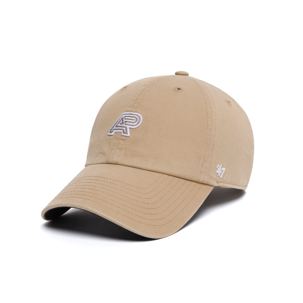 AP x ’47 CLEAN UP HAT KHAKI