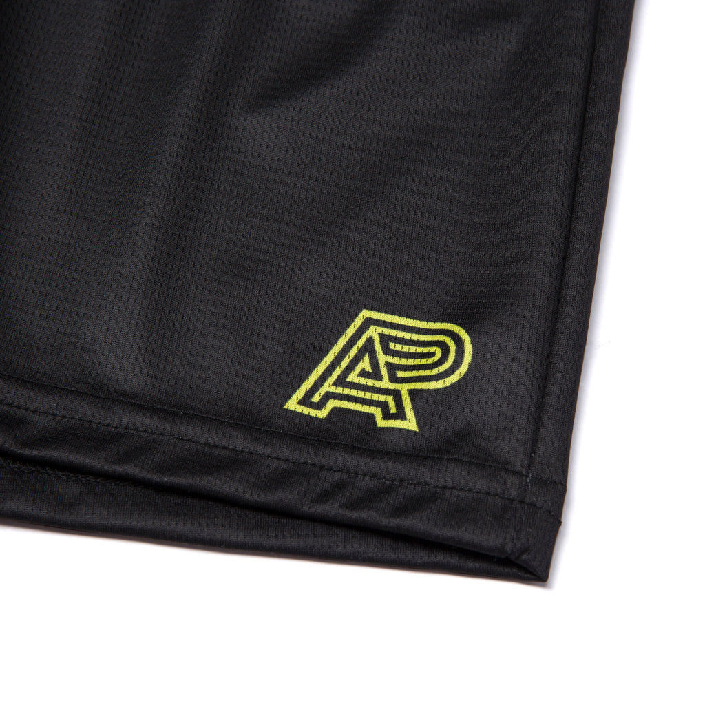 A&P MU MICRO MESH SHORTS BLACK/YELLOW