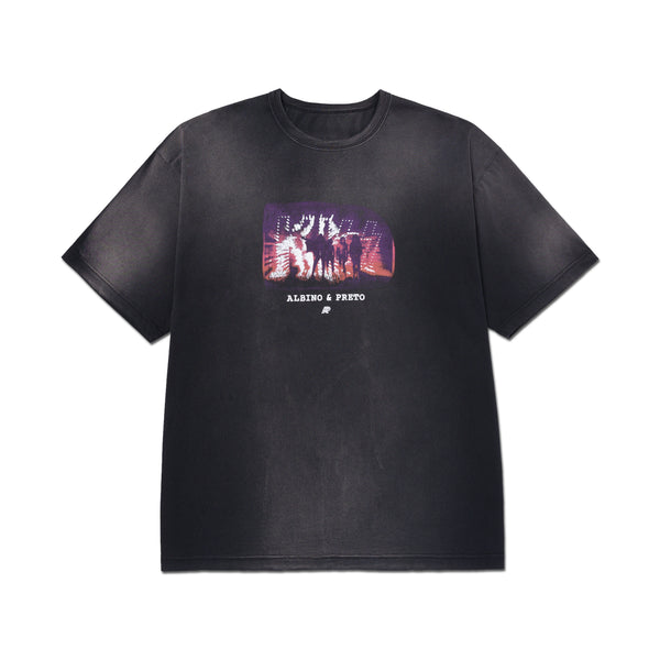 APPAREL – ALBINO & PRETO