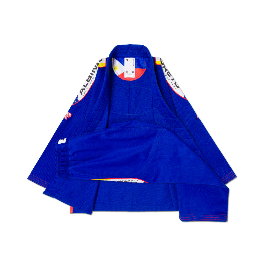 A&P PINAS COMP KIDS GI BLUE (PRE ORDER)