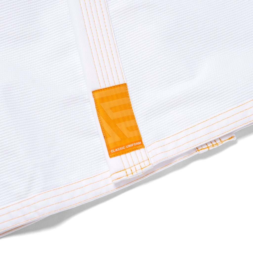 A&P Q3 B94 MC HB CLASSIC KIMONO WHITE (FULFILLMENT)