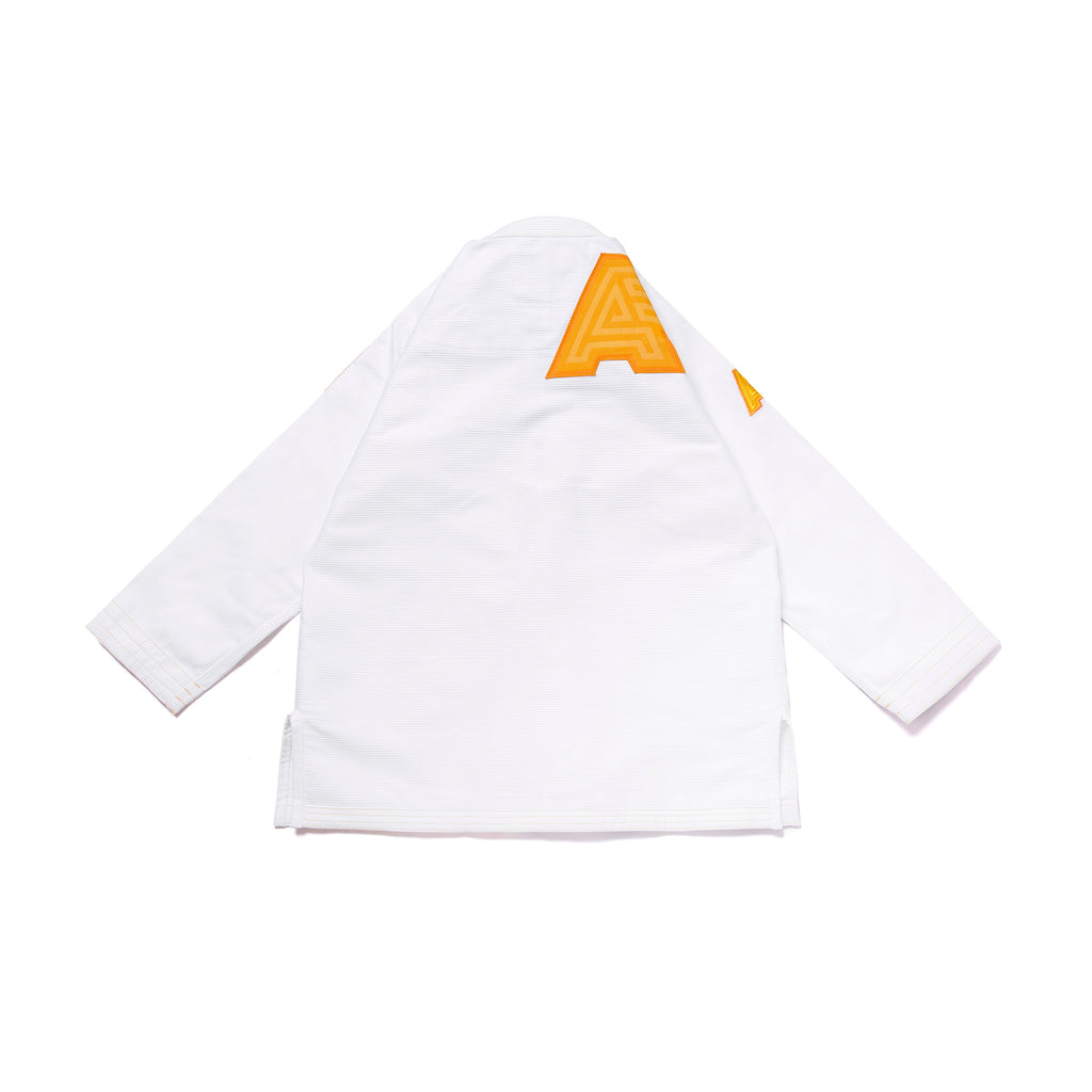 A&P Q3 B94 MC HB CLASSIC KIMONO WHITE (FULFILLMENT)