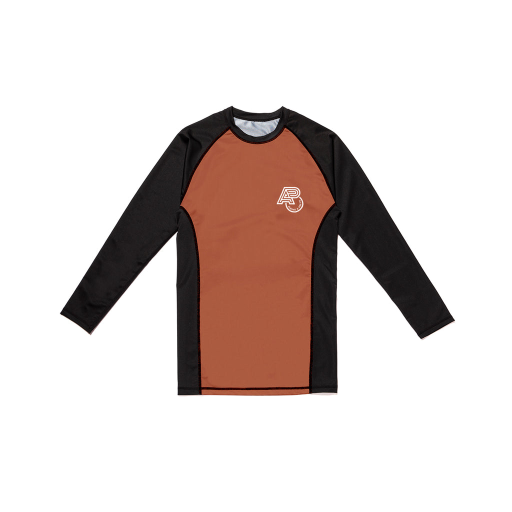 A&P ESSENTIAL RANKED RASHGUARD BROWN