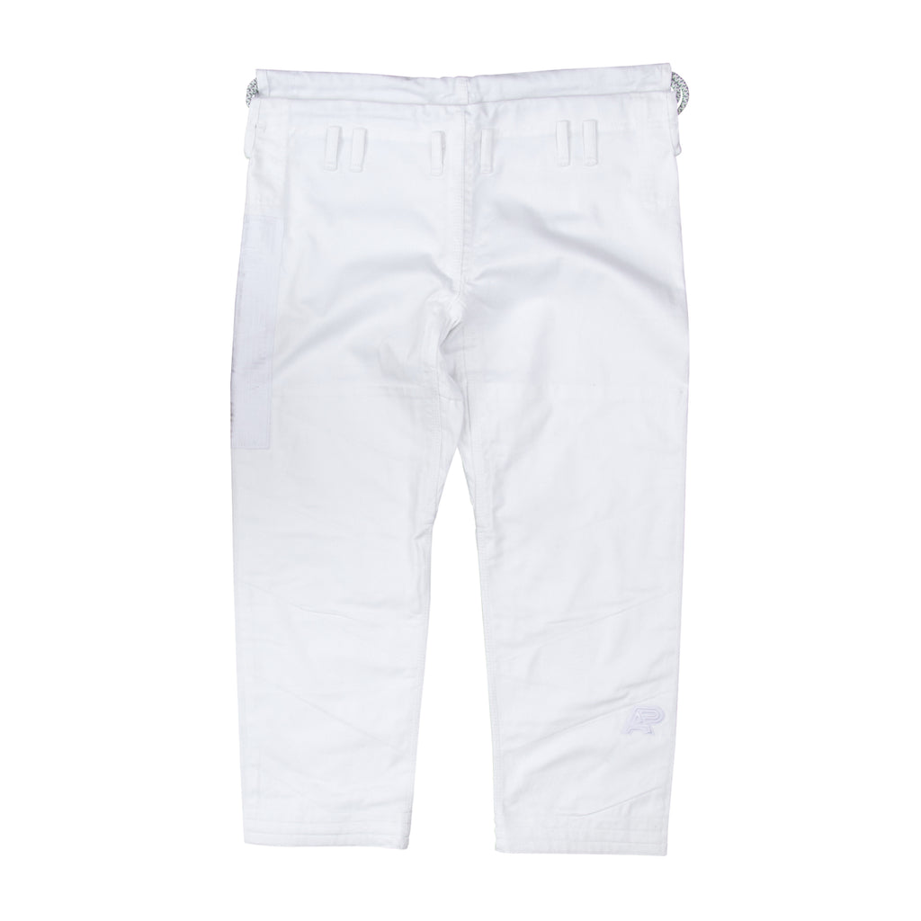 B42 STEALTH KIMONO WHITE (FULFILLMENT)