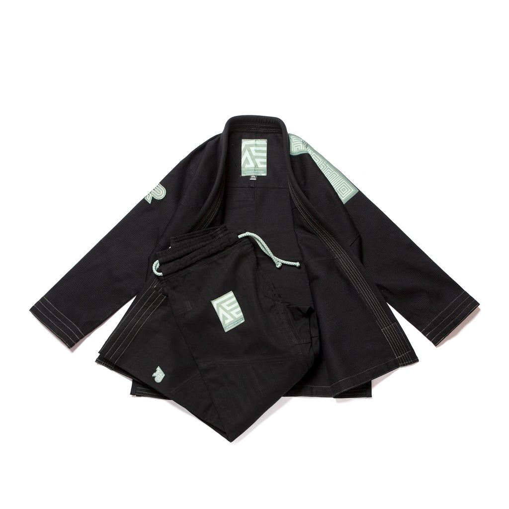 A&P B87 MC HB CLASSIC KIMONO BLACK