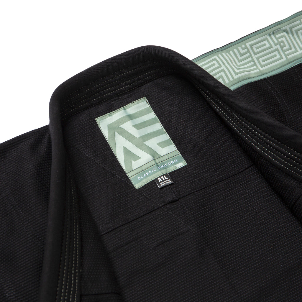 A&P B87 MC HB CLASSIC KIMONO BLACK