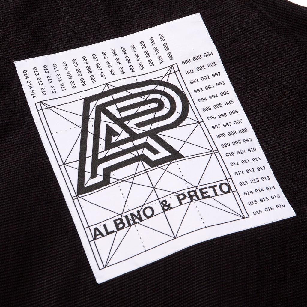 A&P B82 BUILDING BLOCK KIMONO BLACK